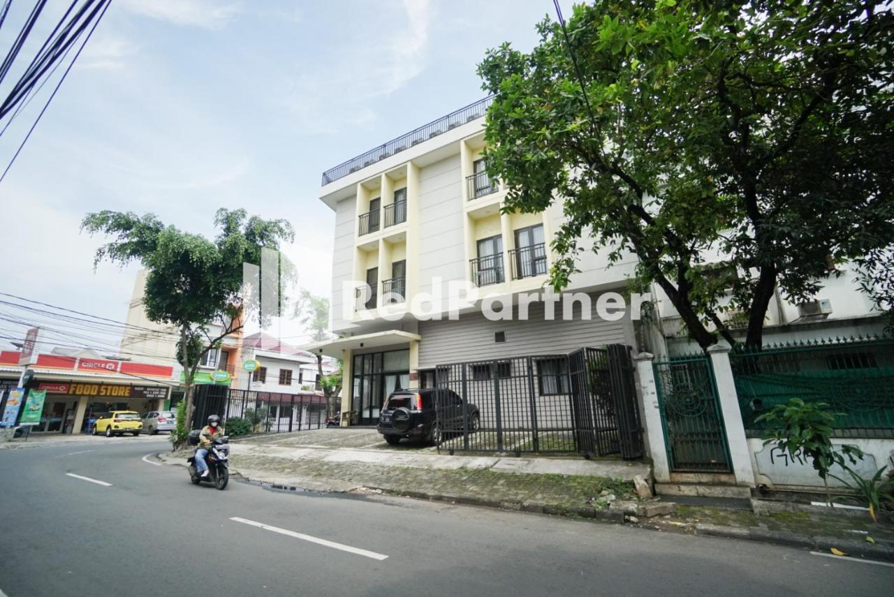 Готель Toba Mansion Syariah Near Benhil Redpartner Джакарта Екстер'єр фото